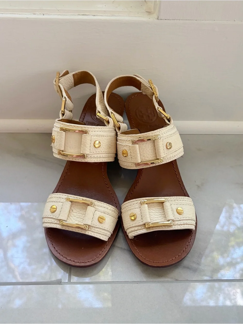 Tory Burch Ivory Pebbled Leather Buckle Strappy Slingback Wedge Sandals